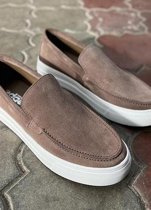 Edge бежевые мужские слипоны из натуральной замши