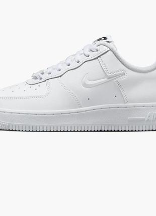 Кросівки жіночі nike air force 1 low 07 se white fb8251-100 36.5