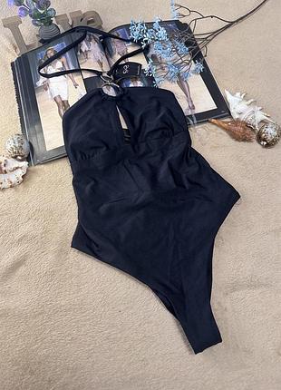 Шикарний купальник hunkemoller