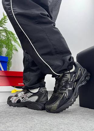 Asics gel nimbus black 4