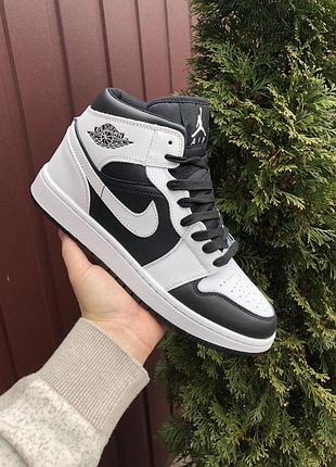 Чоловічі білі кросівки nike air jordan, чоловічі стильні демісезонні кросівки, високі кросівки джердан 44