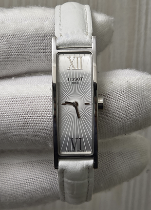 Женские часы tissot happy chic t015.309.16.038.01 swiss made