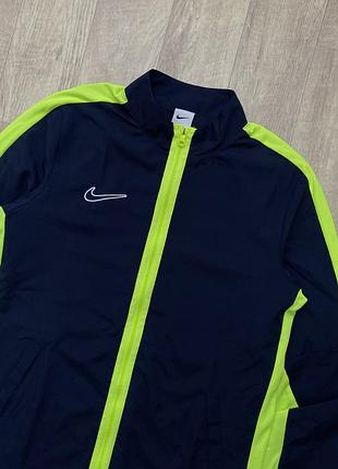 Легенька олімпійка від nike 2