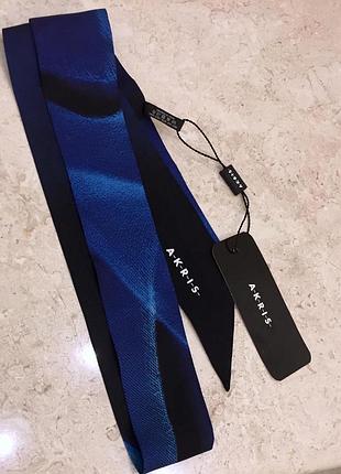 Новый.шарф твилли из шелка премиум бренда akris silk twill tie scarf with print оригинал.с текущих коллекций