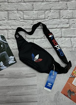 Поясна сумка adidas originals adicolor tricolor classic waist bag оригінал чорна з великим логотипом спортивна нова повсякденна