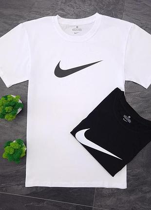 Комплект мужских футболок nike big logo черного и белого цвета