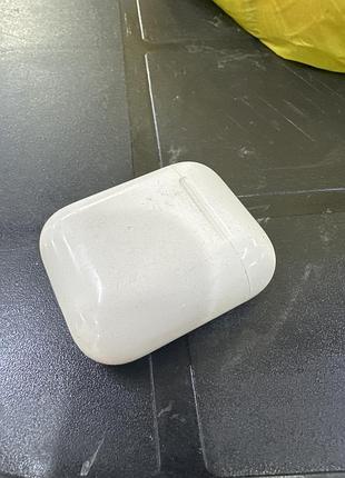Б/у кейс airpods 2 (a1602) оригінал