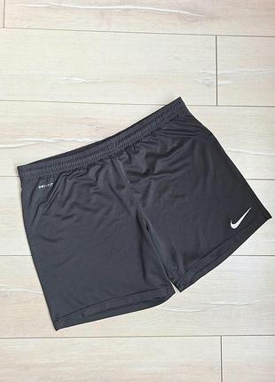 Шорты мужские р-р м nike dri-fit