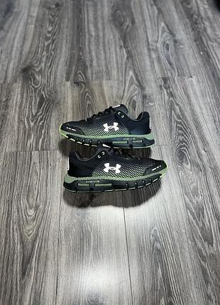 Кросівки under armour hovr infinite