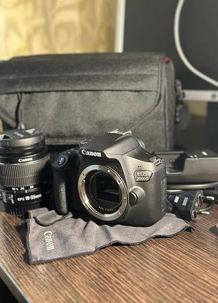 Цифровой фотоапарат canon eos 2000d