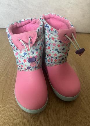 Зимние сапожки для девочки crocs с11