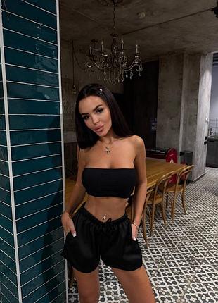 Женские шорты