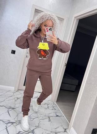 Женский летний теплий костюм з нашивкою медведика мокко купить недорого размер 56