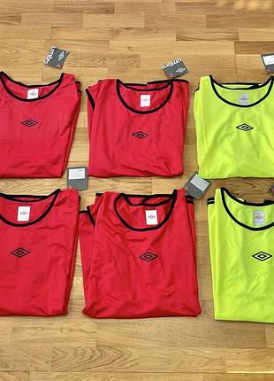Футбольная манишка umbro спортивная для тренировок спорта футбола футзала майка сетка nike жилетка жилет тренировочная joma игровая adidas футболка