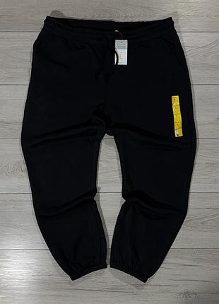 Новые черные спортивные штаны примракт primark regular fit black, l, оригинал