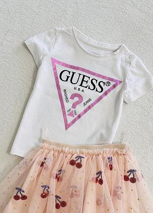 Футболка guees