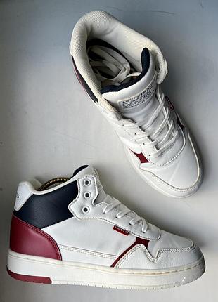 Кросівки levi’s 37-38 розмір