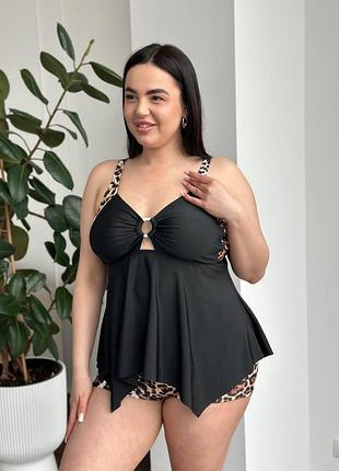 Женский купальник с шортиками с леопардовыми вставками. размеры 2xl-4xl