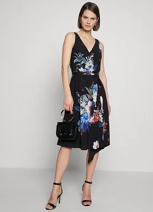 Гарна літня жіноча сукня ted baker, р. 4