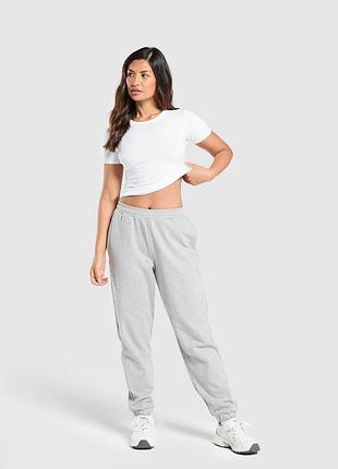 Футболка gymshark b6a8b-wb57*01 женск. белый l (195 505)