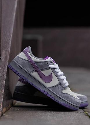 Жіночі кросівки nike sb dunk low purple pigeon