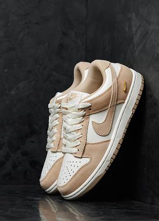 Жіночі кросівки nike sb dunk low sail metallic gold