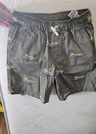 Продам шорти  фірмові benneton