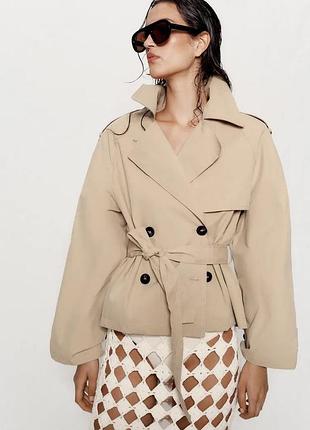 Короткий тренч zara