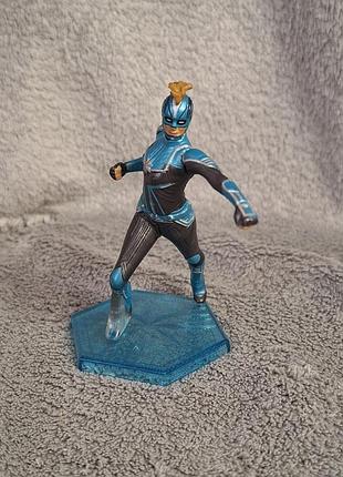 Фигурка disney marvel captain marvel в костюме starforce