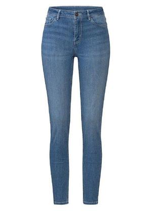 Жіночі джинси super skinny fit від esmara німеччина