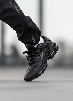 Мужские кроссовки nike air max plus tn black 41-42