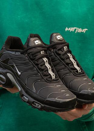 Мужские кроссовки nike air max plus tn black white swoosh 40-41-42-43-44-45