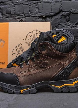 Чоловічі коричневі черевики jack wolfskin, чоловічі зимові шкіряні черевики, чоловічі черевики на масивній підошві 45, 26