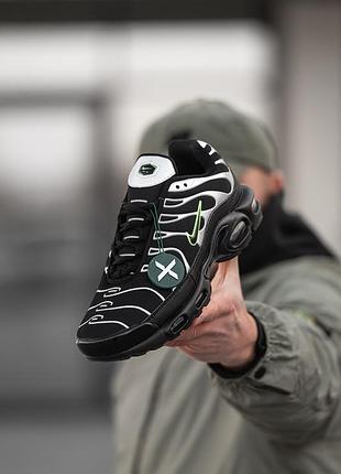 Мужские кроссовки nike air max plus tn black silver 41-42-44