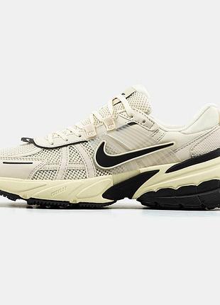 Женские кроссовки nike v2k runtekk beige black 36-38