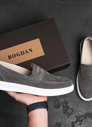 Мужские замшевые лоферы style grey, классические туфли без шнурков из натуральной замши 41