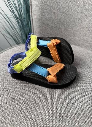 Teva дитячі сандалі