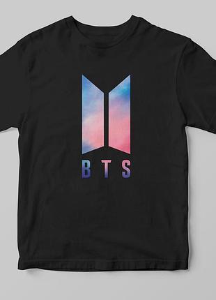 Футболка с принтом bts черный
