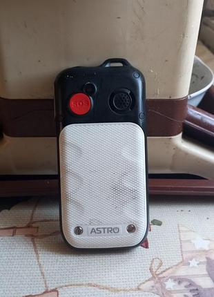 Продам телефон astro b200 3