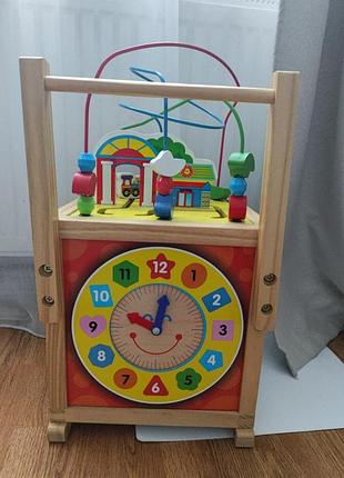 Игрушка бизиборд 3