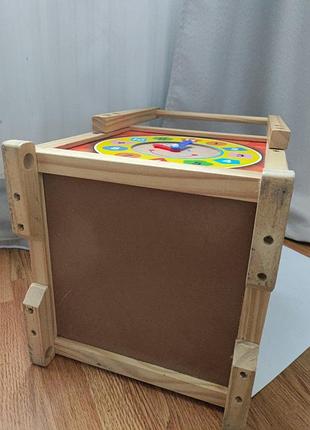 Игрушка бизиборд 5