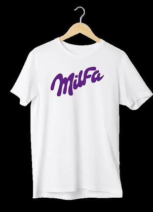 Футболка с надписью "milfa" милфа