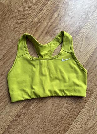 Жіночий спортивний топ nike