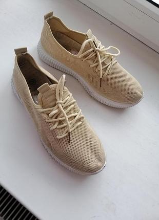 Кросовки 39-40р
