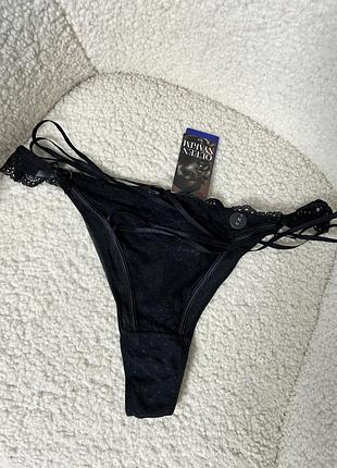 Стрінги hunkemoller