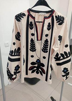 Вишиванка нова 1100 грн.
