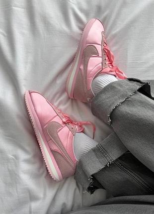 Жіночі кросівки найк кортез стильні nike cortez pink 37