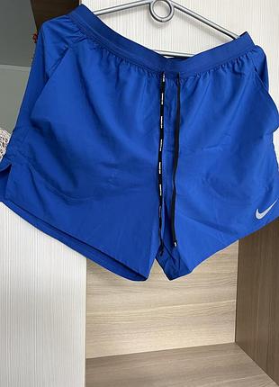Чоловічі короткі спортивні шорти для бігу та тренувань nike/ чоловічі спортивні шорти dri-fit nike m