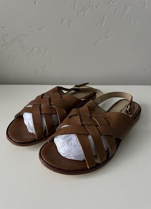Сандалі hush puppies riley з коричневої шкіри