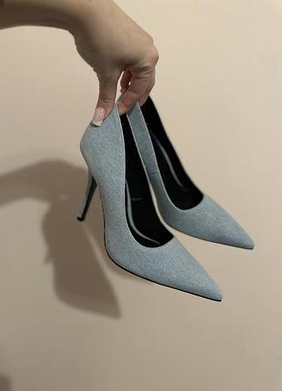 Туфлі zara